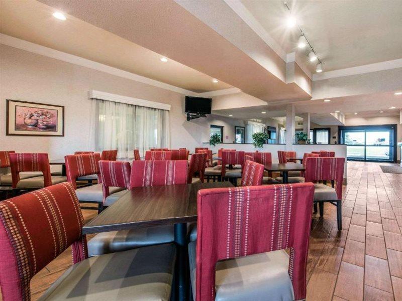 Comfort Inn & Suites Streetsboro - Kent Экстерьер фото