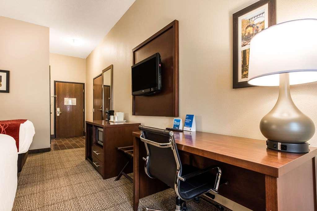Comfort Inn & Suites Streetsboro - Kent Номер фото