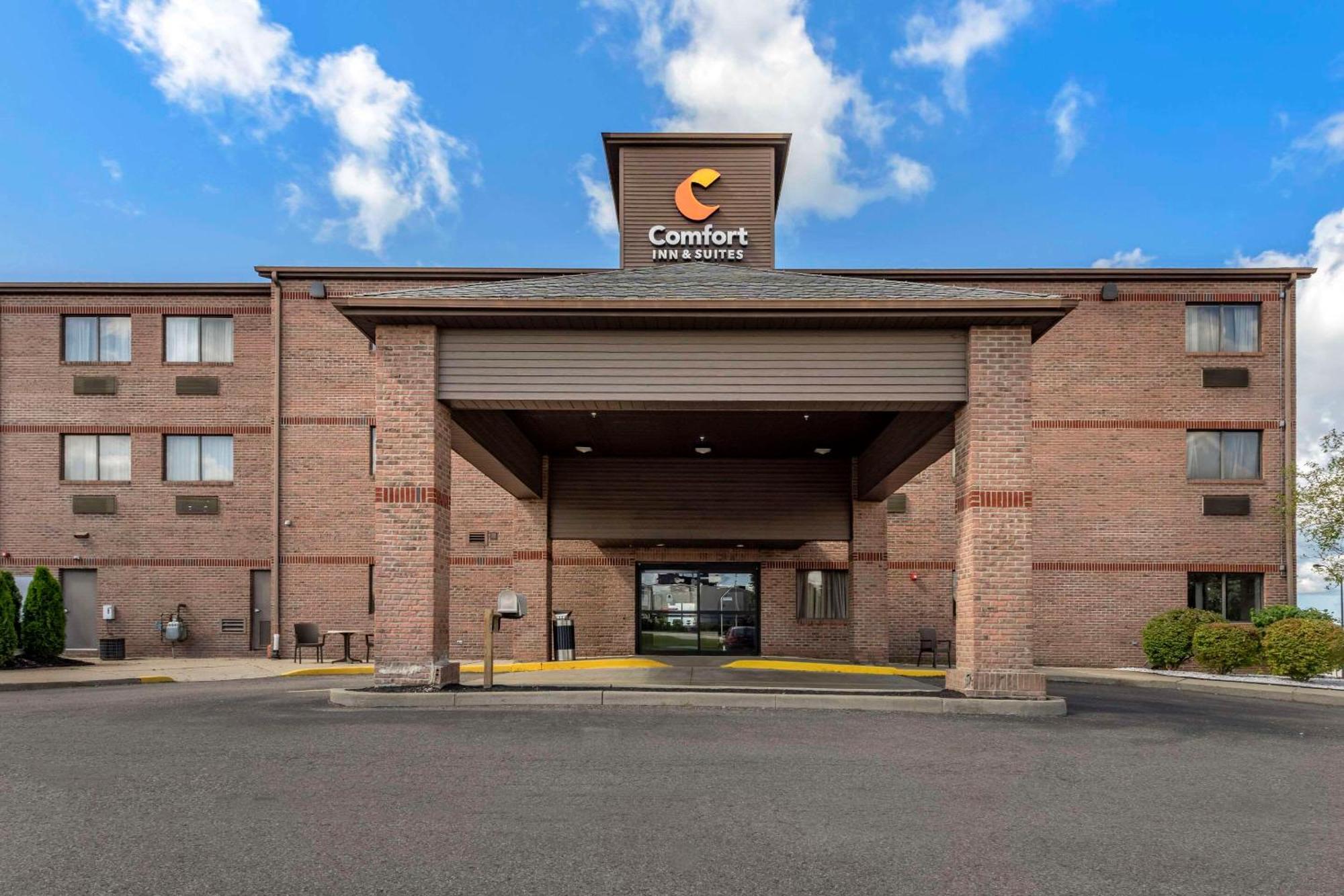 Comfort Inn & Suites Streetsboro - Kent Экстерьер фото
