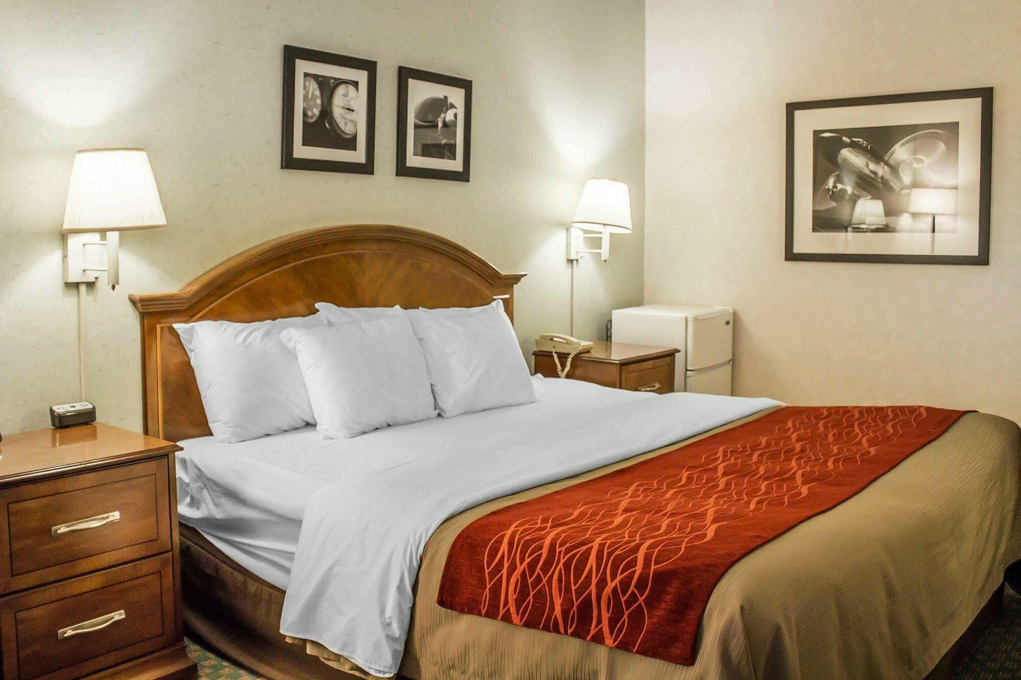 Comfort Inn & Suites Streetsboro - Kent Экстерьер фото